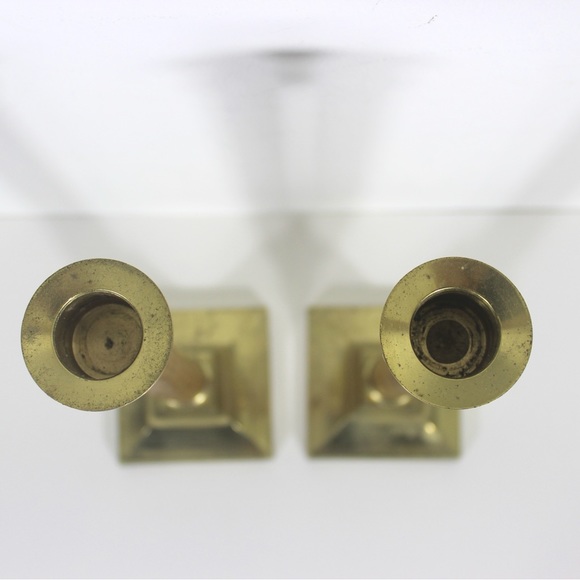 Mid Century Set of Two Vintage Brass and Oak Wood Candle Holders, Candle Sticks - Picture 4 of 9